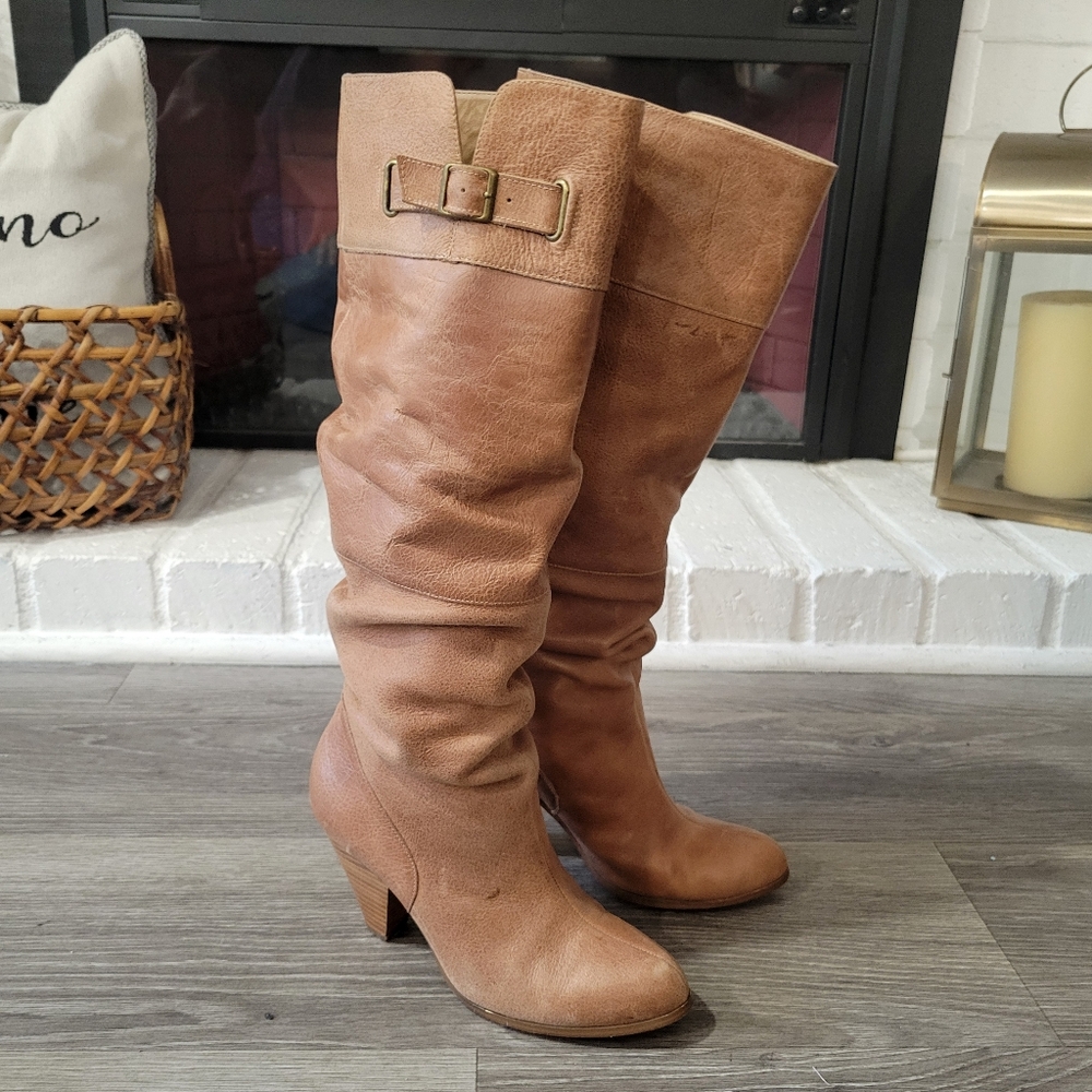 Bohemian Festival Natural Tan leather slouchy knee-high boots with buckle Size 7